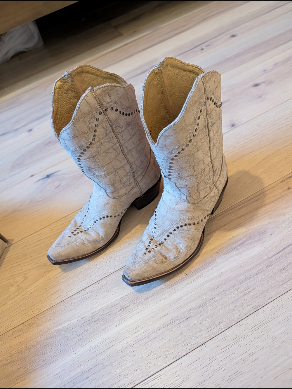 Old Gringo Cream Embossed Leather Heeled Western Boots